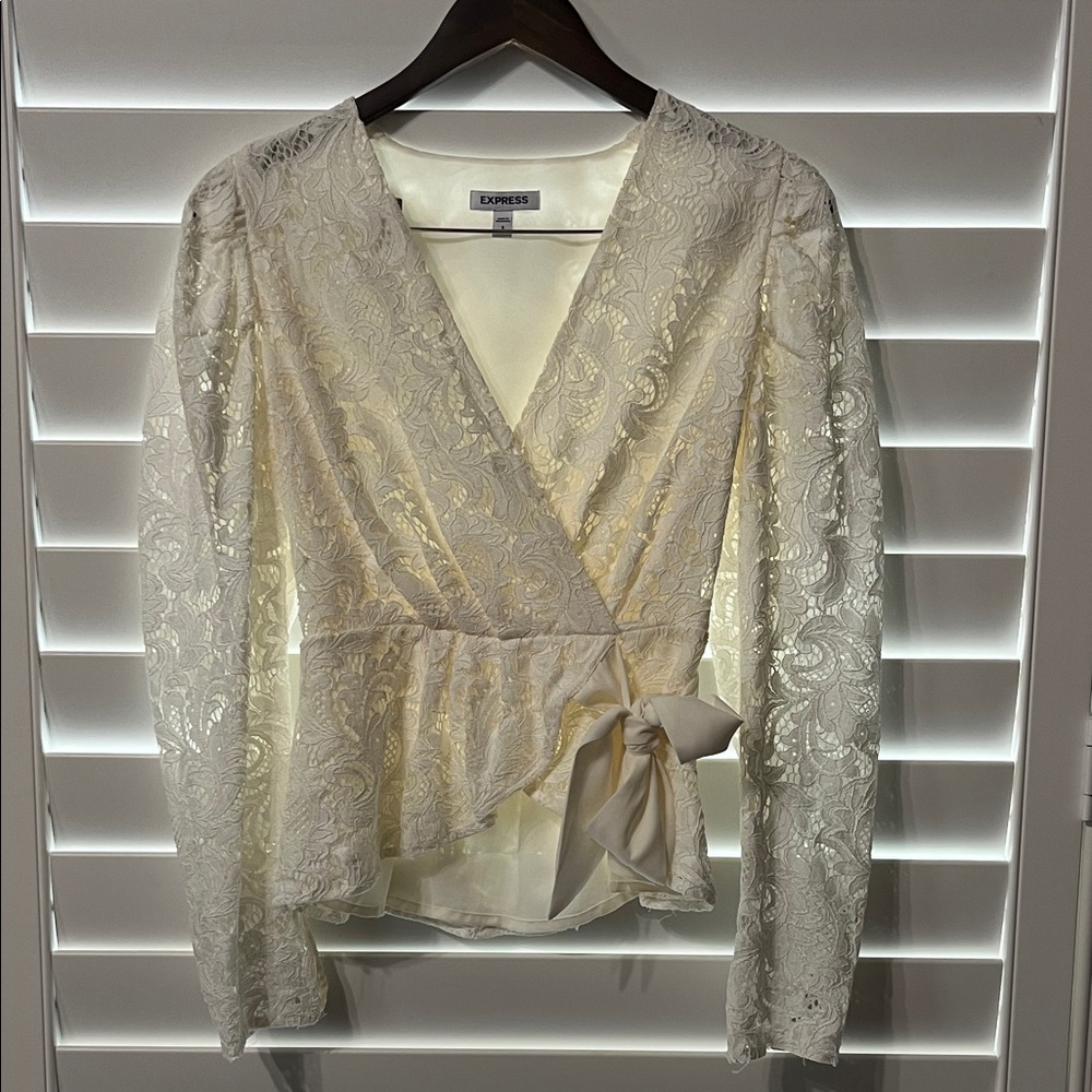 Express Women's Ivory Lace Wrap Front Bow